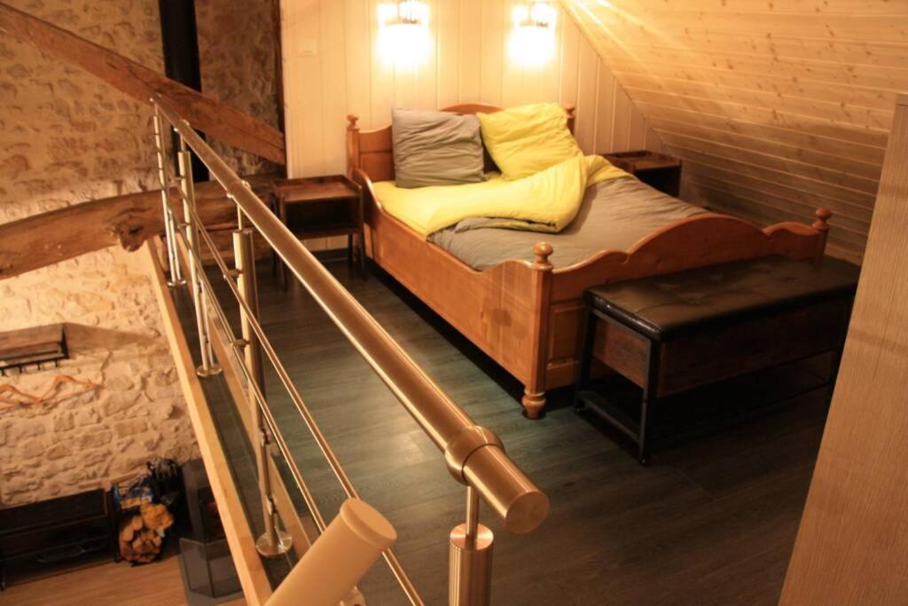 Le Portougais, Chalet A Chanaz, La Petite Venise Savoyarde Ngoại thất bức ảnh